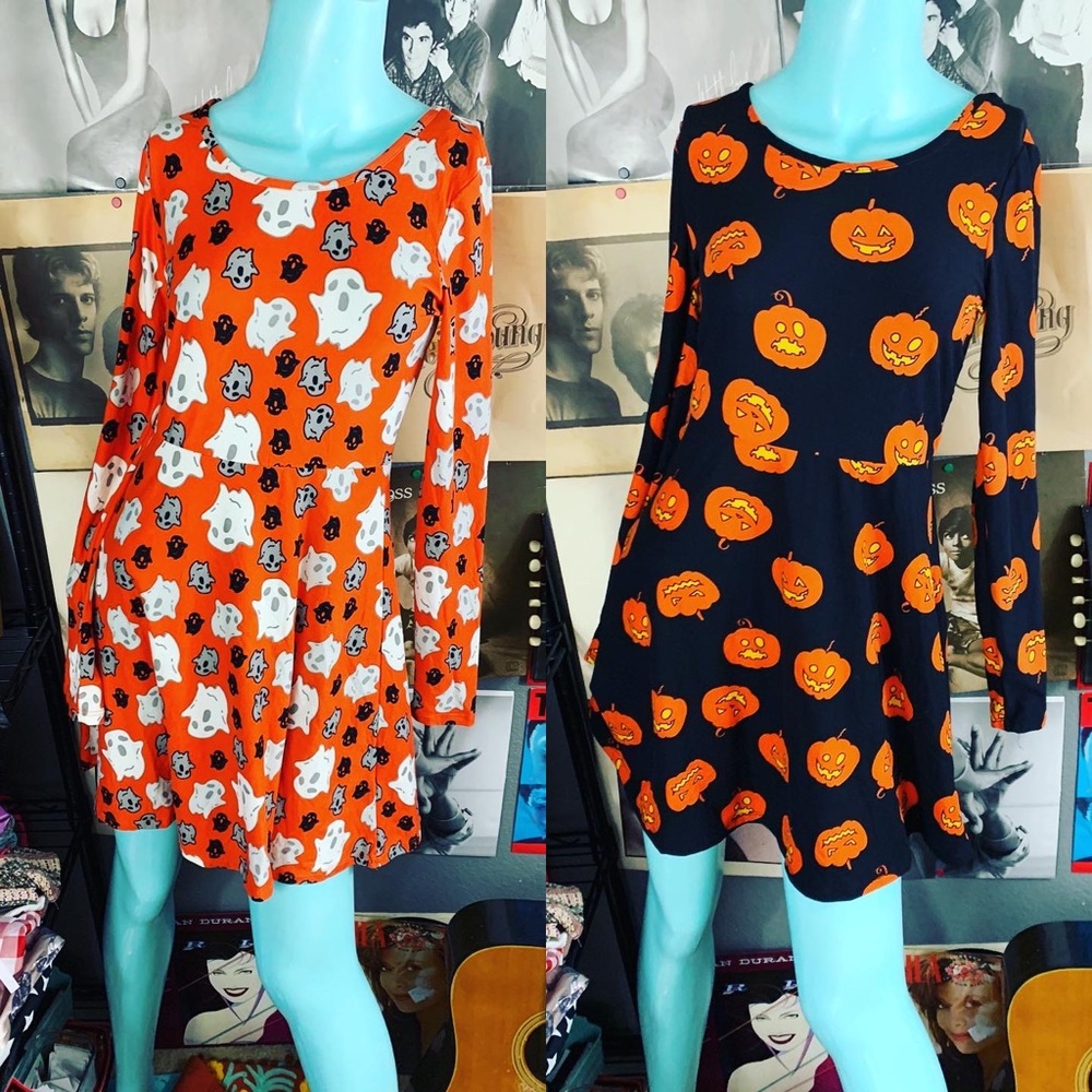 🎃NWT lot of TWO Soft Halloween FALL PUMPKIN BAT GHOST Stretch Dresses M